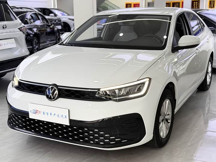 Фото 1 - Volkswagen Lavida