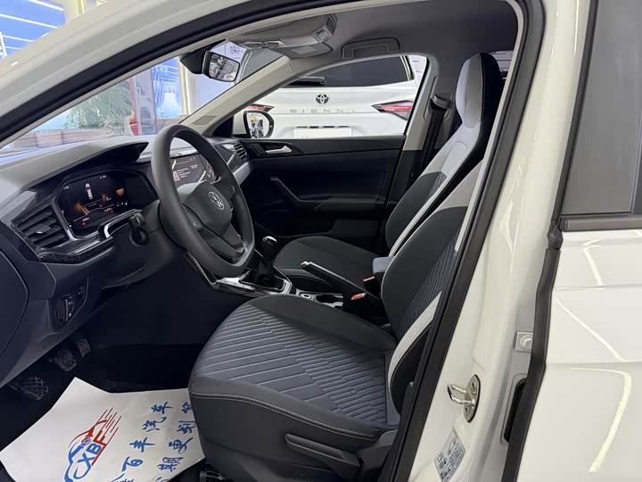 Фото 4 - Volkswagen Lavida