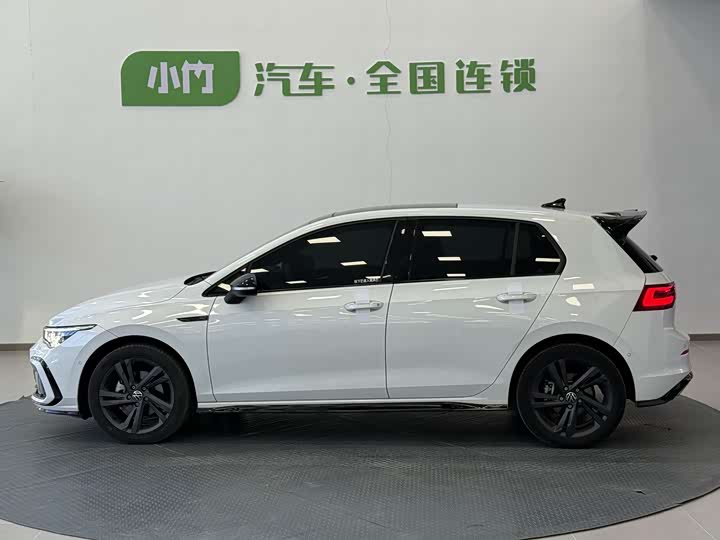 Фото 3 - Volkswagen Golf