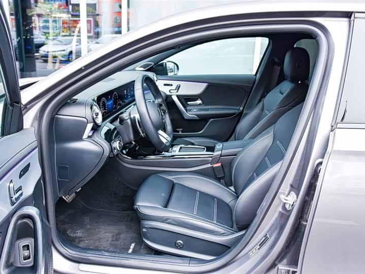 Фото 3 - Mercedes-Benz A-Class AMG