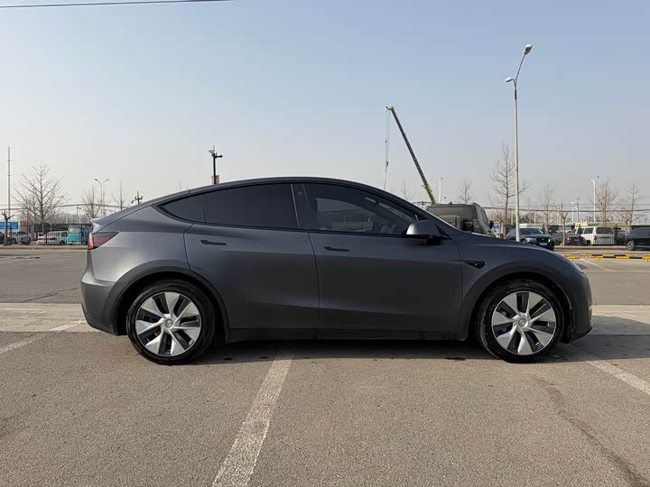 Фото 4 - Tesla Model Y