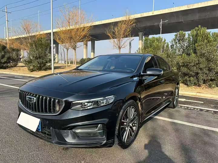 Фото 1 - Geely Preface