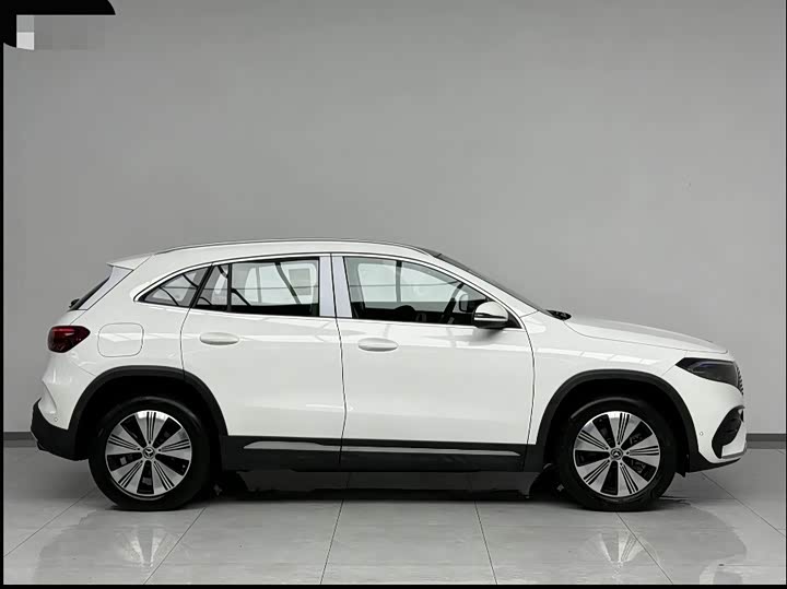 Фото 3 - Mercedes-Benz EQA