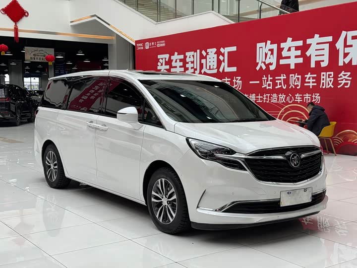 Фото 3 - Buick GL8 ES