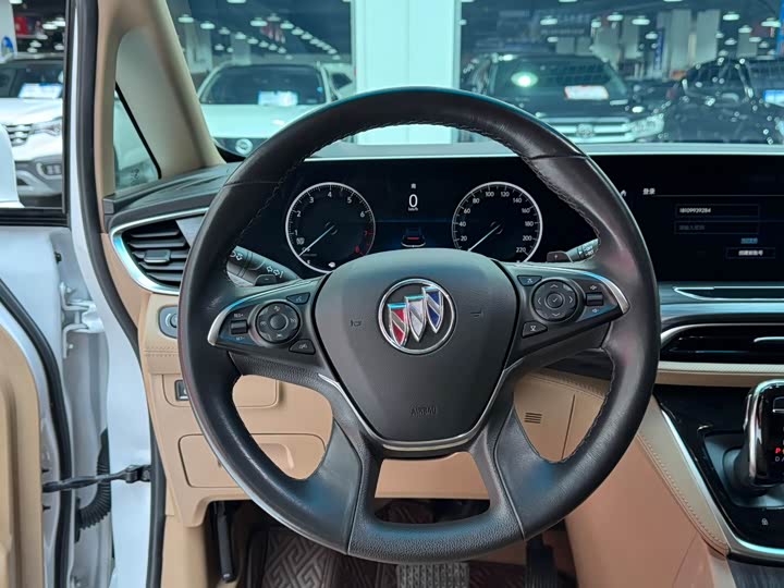 Фото 8 - Buick GL8 ES