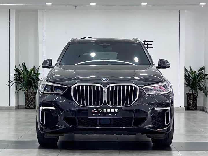 Фото 2 - BMW X5
