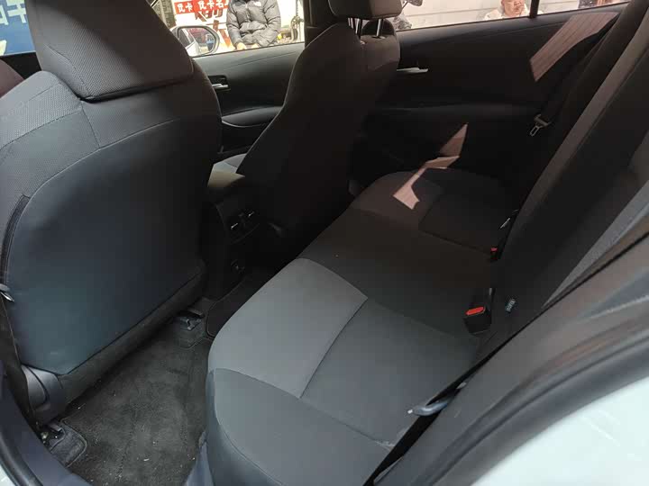 Фото 5 - Toyota Levin