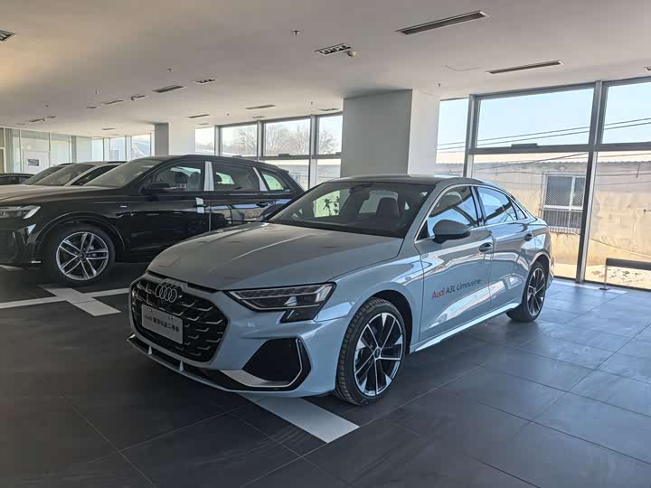 Фото 1 - Audi A3