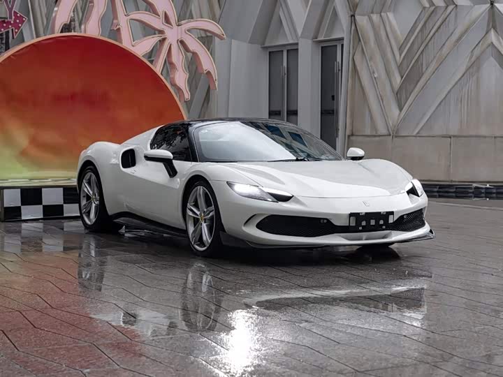 Фото 3 - Ferrari 296