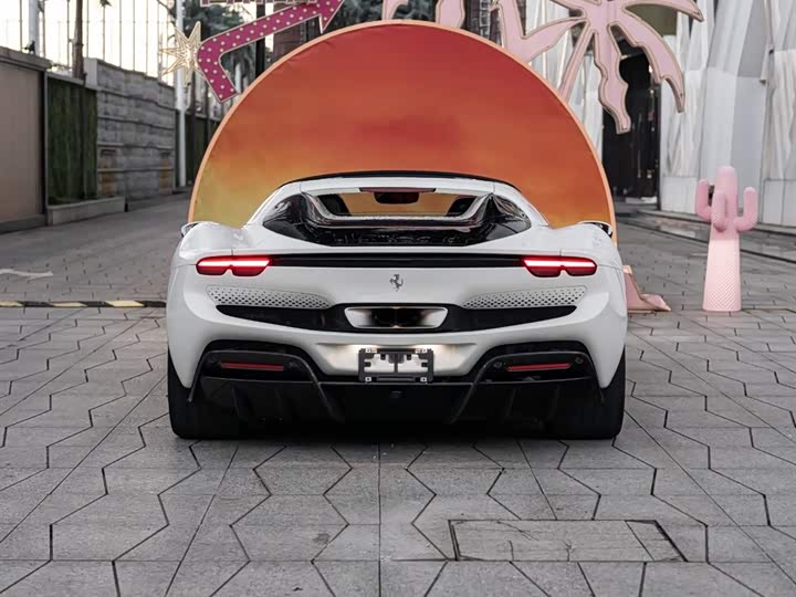 Фото 5 - Ferrari 296