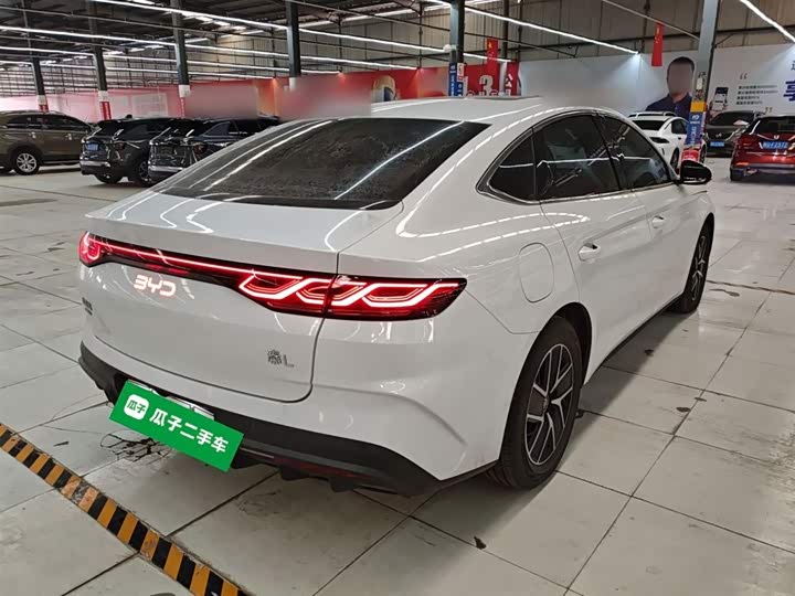 Фото 7 - BYD Qin L