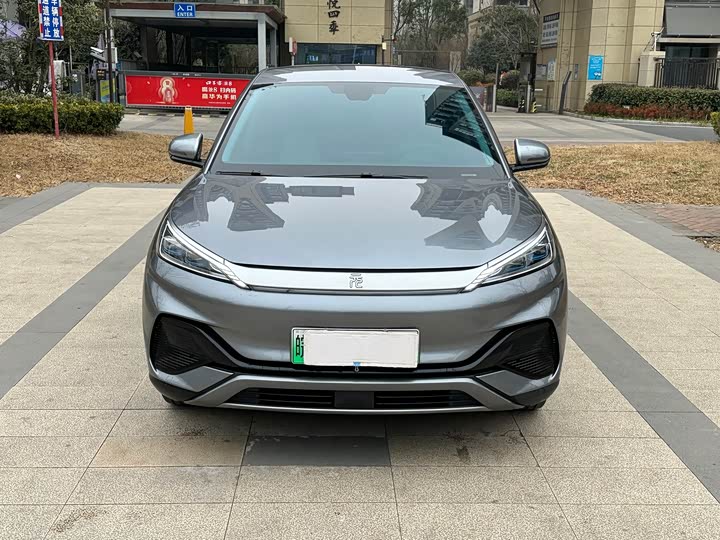 Фото 2 - BYD Yuan Plus