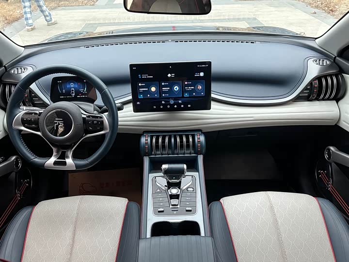 Фото 8 - BYD Yuan Plus