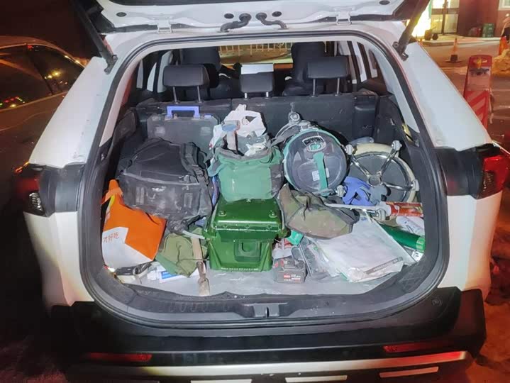 Фото 4 - Toyota RAV4