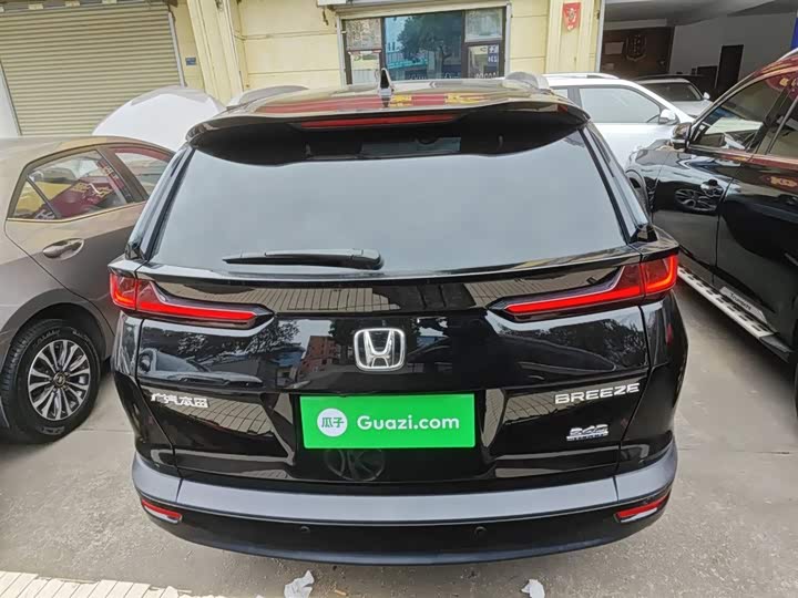 Фото 6 - Honda Breeze