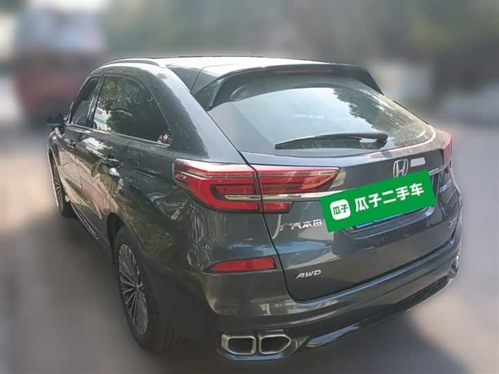 Фото 9 - Honda Avancier