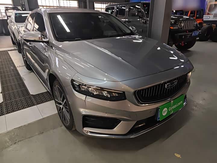 Фото 4 - Geely Preface