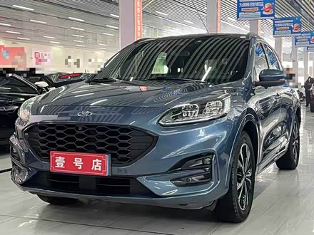 Фото 1 - Ford Escape