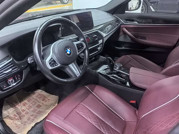 Фото 4 - BMW 5 Series