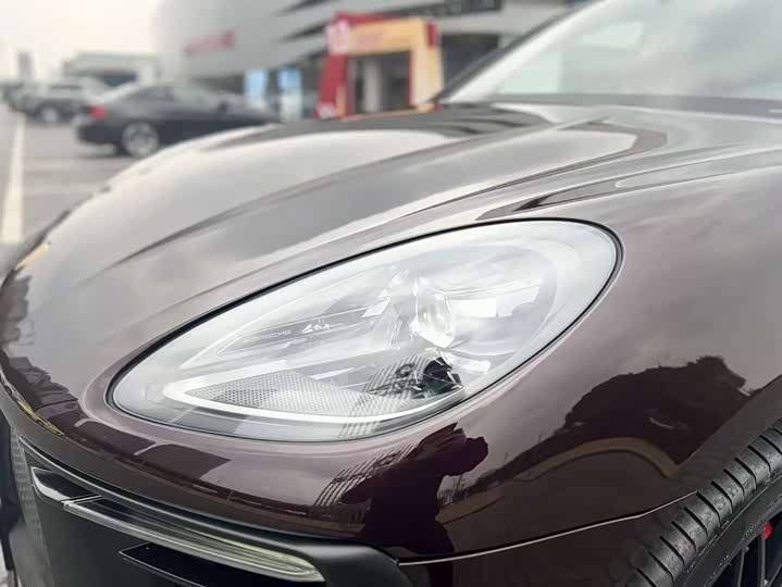 Фото 3 - Porsche Macan