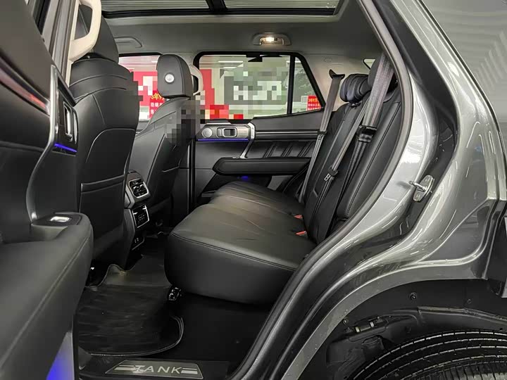 Фото 9 - Tank 400 Hybrid