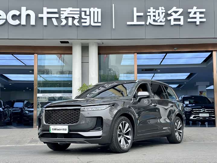 Фото 1 - LiXiang One