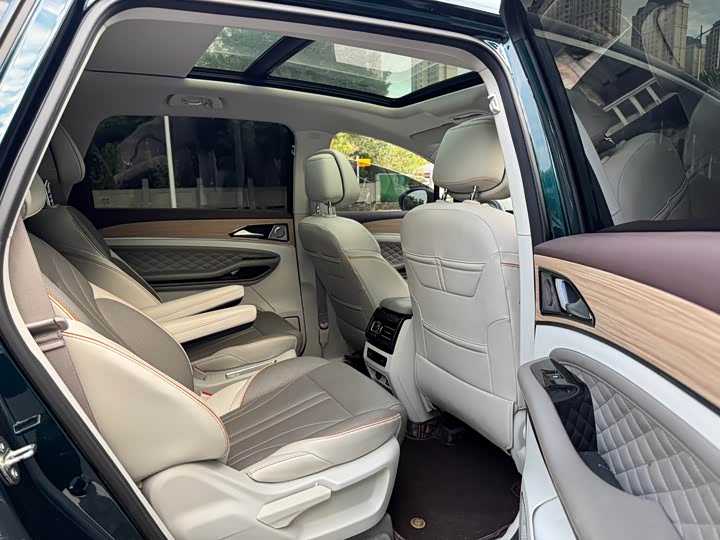 Фото 8 - Dongfeng Forthing Yacht