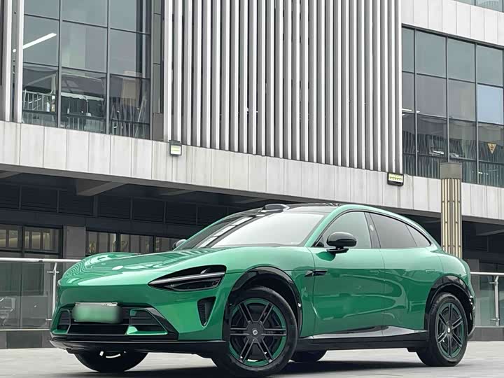 Фото 1 - Xiaomi YU7