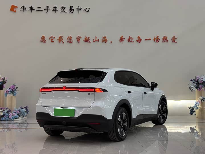 Фото 7 - Changan Deepal S05
