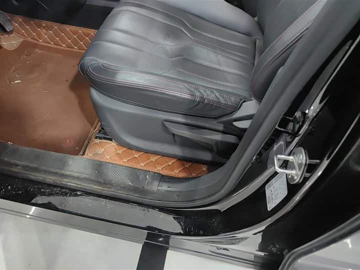 Фото 9 - Jetour Dashing