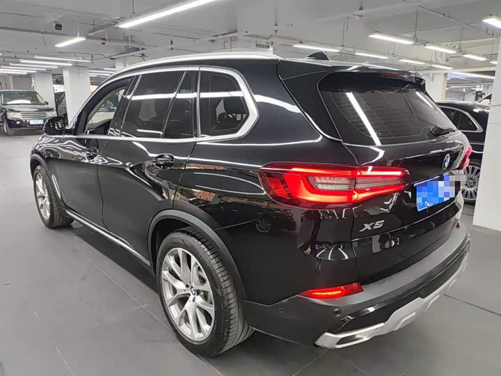 Фото 5 - BMW X5