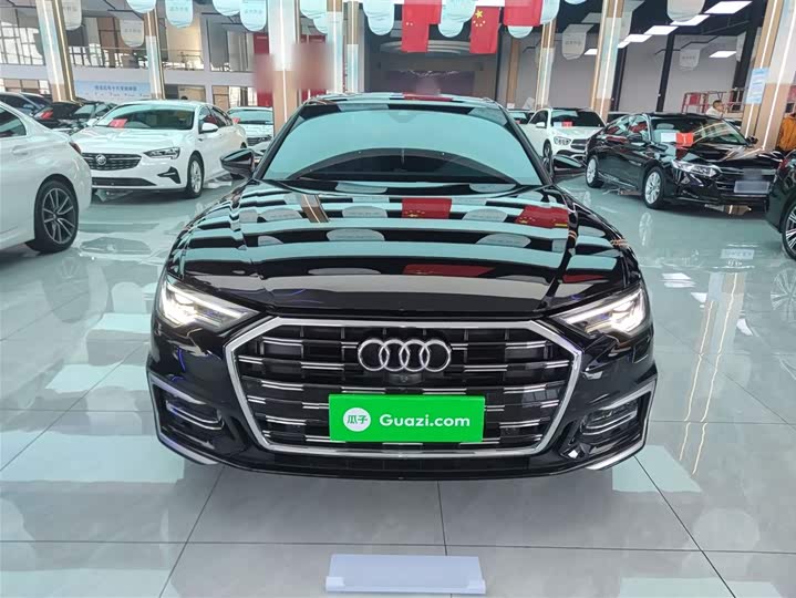 Фото 3 - Audi A6L