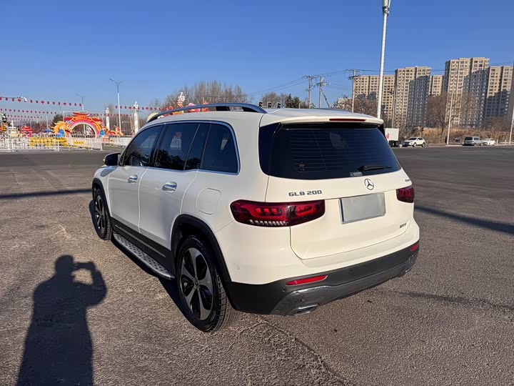 Фото 7 - Mercedes-Benz GLB-Class