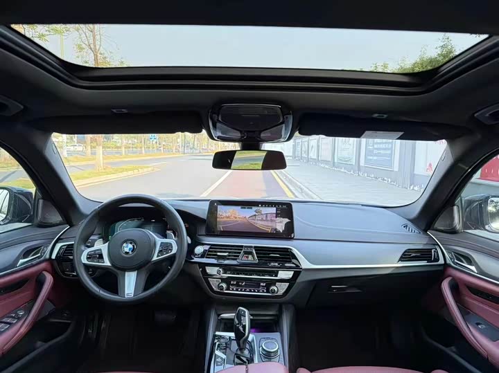 Фото 5 - BMW 5 Series