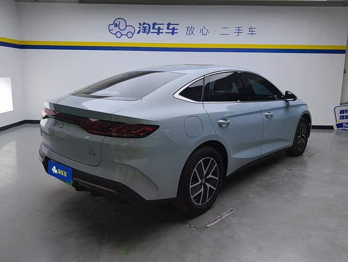 Фото 3 - BYD Qin L