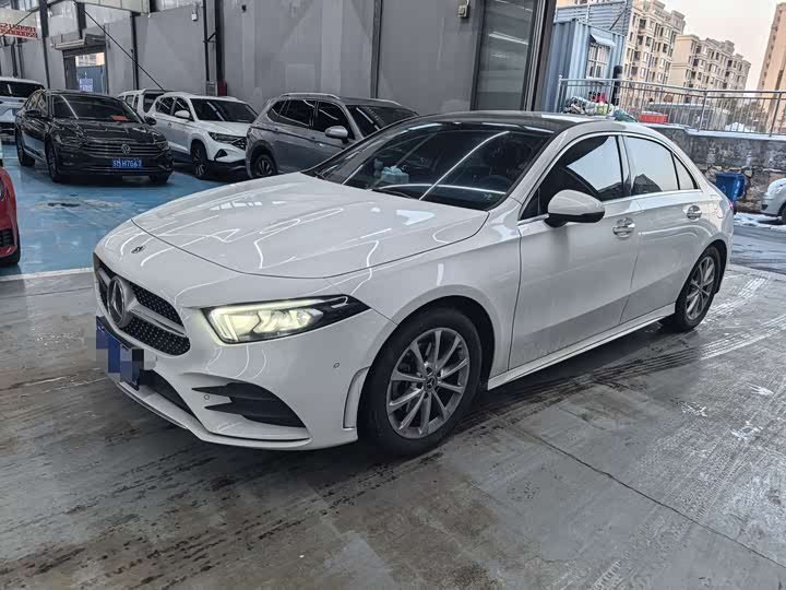 Фото 1 - Mercedes-Benz A-Class