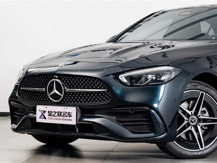 Фото 3 - Mercedes-Benz C-Class