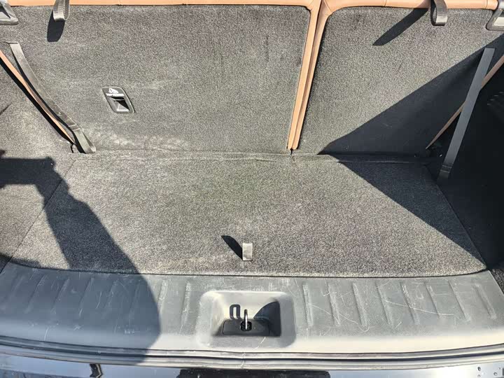 Фото 9 - Nissan Pathfinder