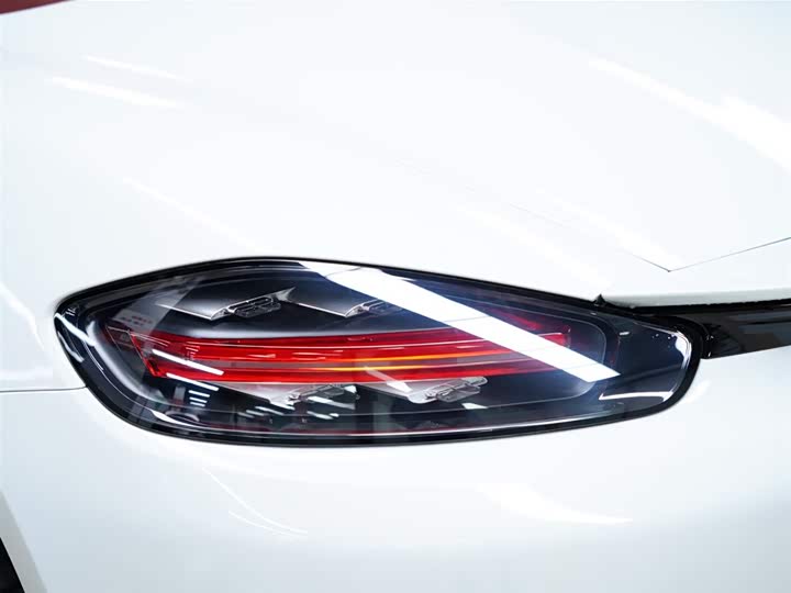 Фото 4 - Porsche 718