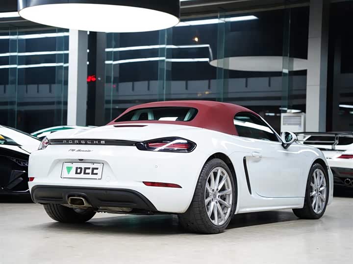 Фото 7 - Porsche 718