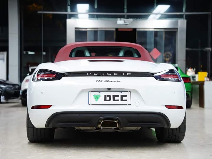 Фото 8 - Porsche 718