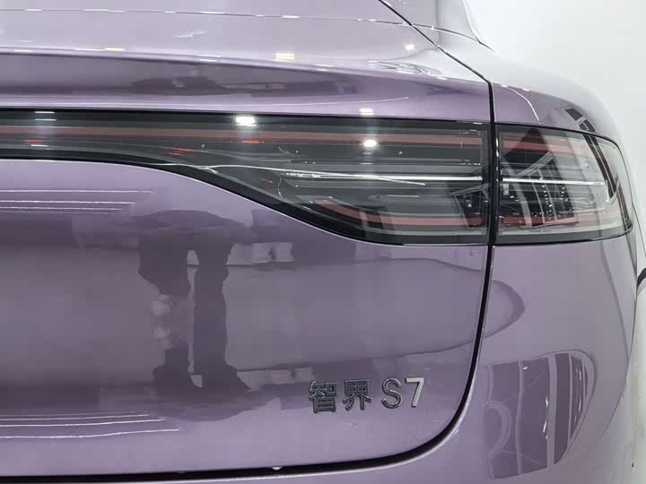 Фото 8 - Luxeed S7