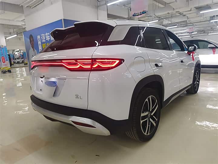 Фото 7 - BYD Song L DM-i Hybrid