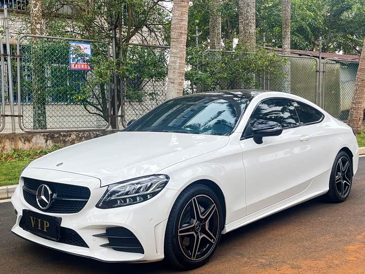 Фото 3 - Mercedes-Benz C-Class