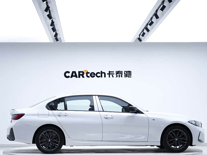 Фото 4 - BMW 3 Series