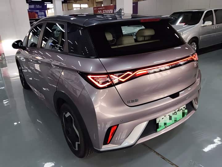 Фото 5 - BYD Dolphin