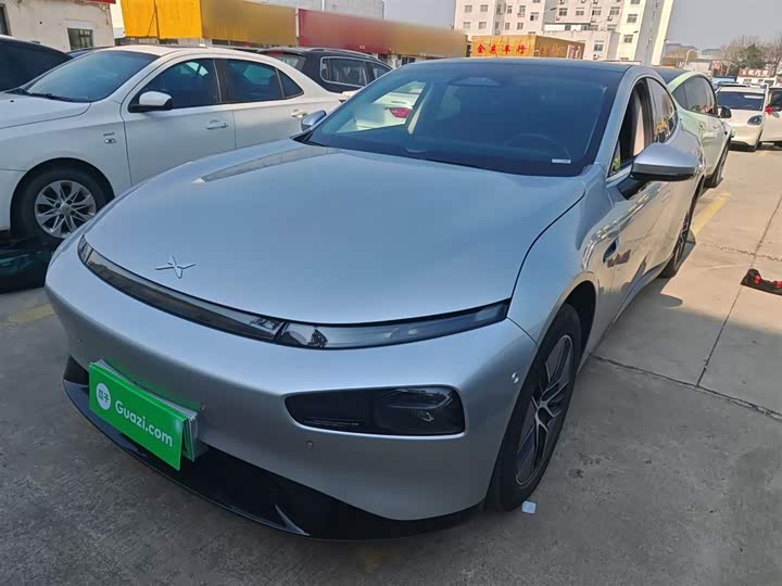 Фото 1 - XPeng P7