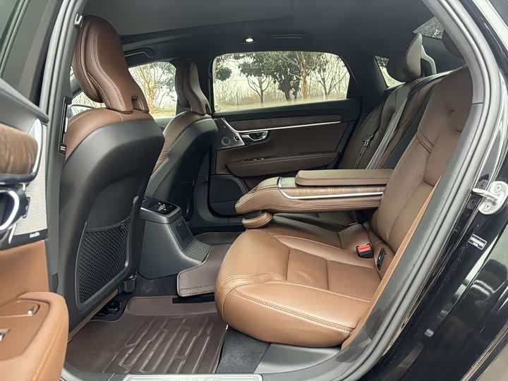 Фото 5 - Volvo S90 Hybrid