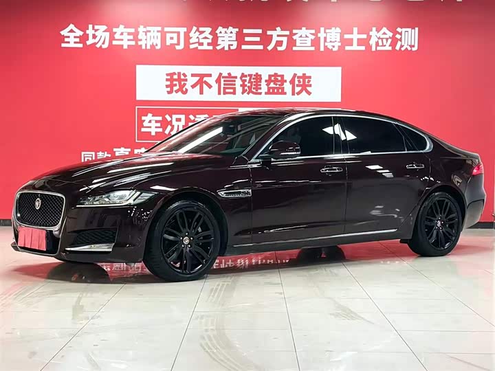 Фото 1 - Jaguar XF L