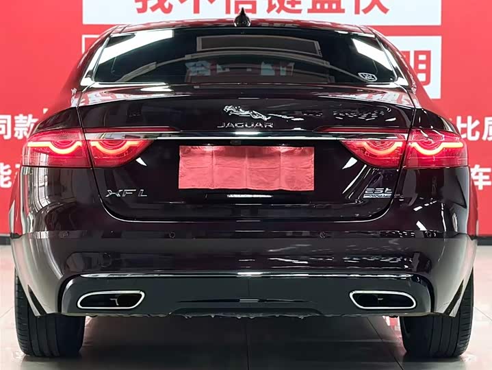 Фото 5 - Jaguar XF L